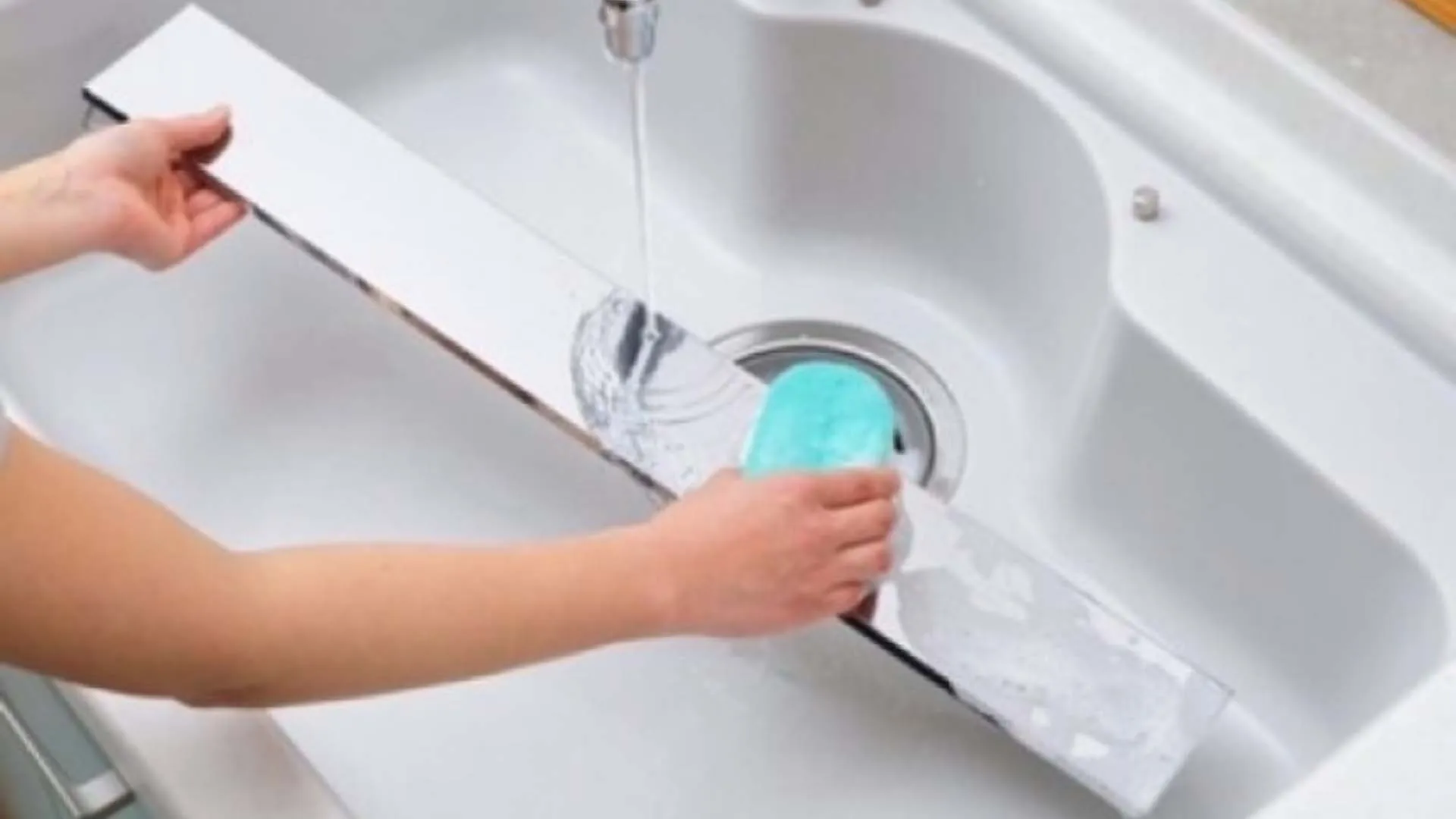 Nắp chắn dầu bếp từ 75 cm Nắp chắn dầu 75 cm