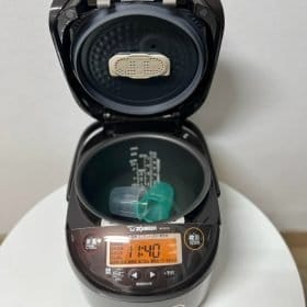 Nồi cơm điện Zojirushi NP-ZU18-TD cao tần, áp suất - Ảnh 3